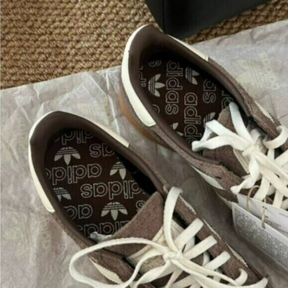 NWT Women's Adidas Handball Spezial Shoes Brown White - Picture 6 of 6